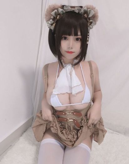 隔壁房间里有个日本女孩很开放_高清在线视频播放