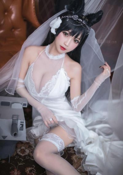 新入职女员工_在线播放高清