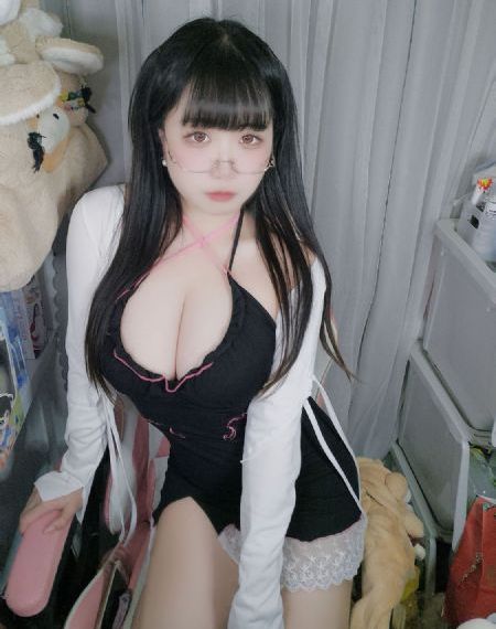 姐妹情室在线观看_HD高清完整电影