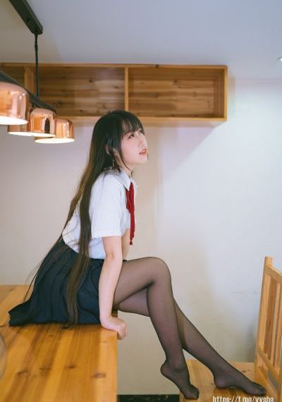 黑色皮肤上哭泣的女人完整版_国产剧高清迅雷在线观看