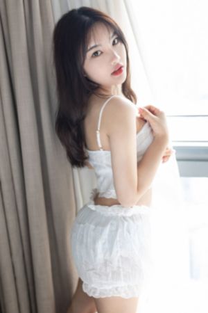 迷人的保姆在_720视频大全