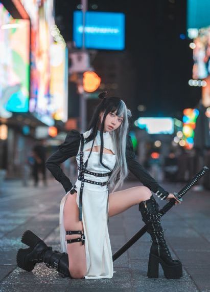 美女器官在线_BD英语在线手机播放