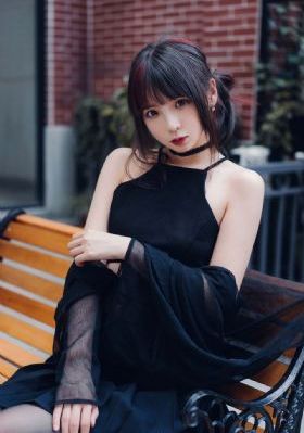 美少女莫娜_BD国语电影完整版在线观看