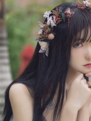 潜伏全集免费_日韩成人在线